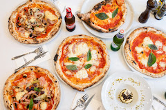 Sports Bar Italian FOOD